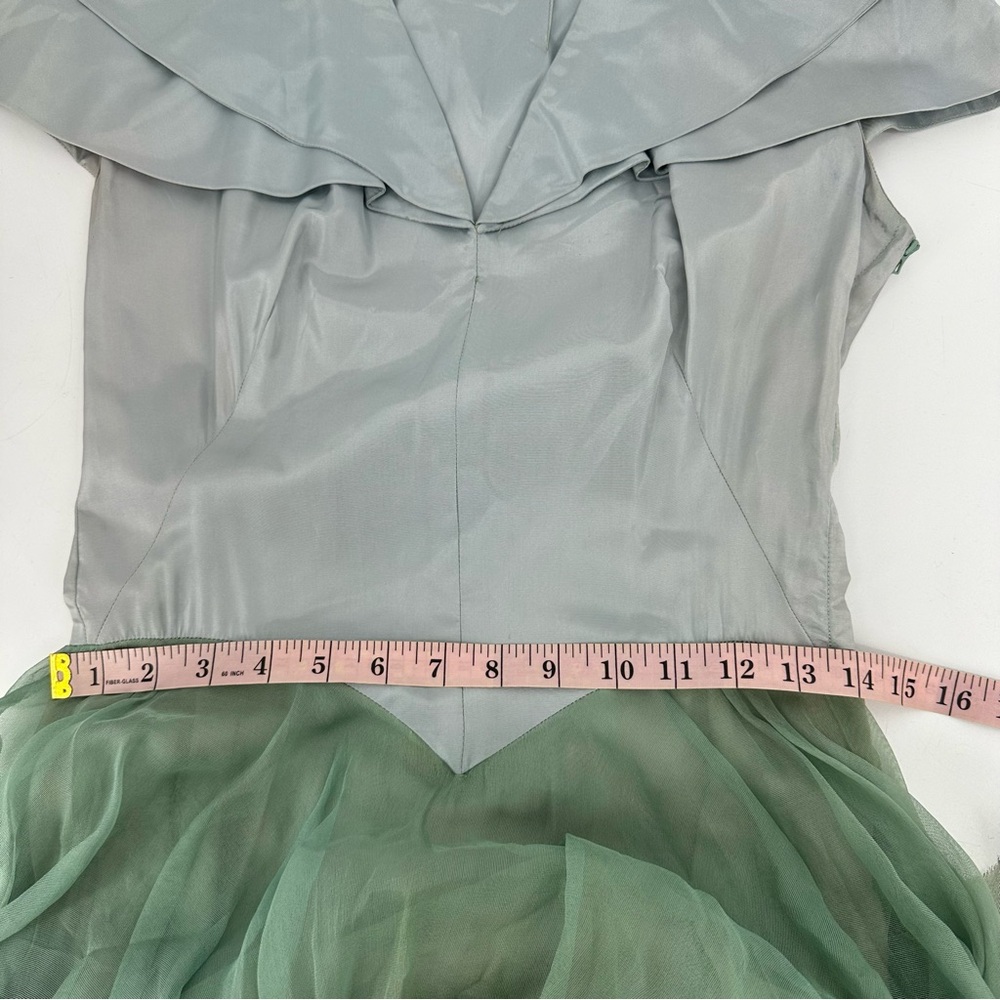 Elegant Green Tiered Women's Dress - Picture 13 of 13